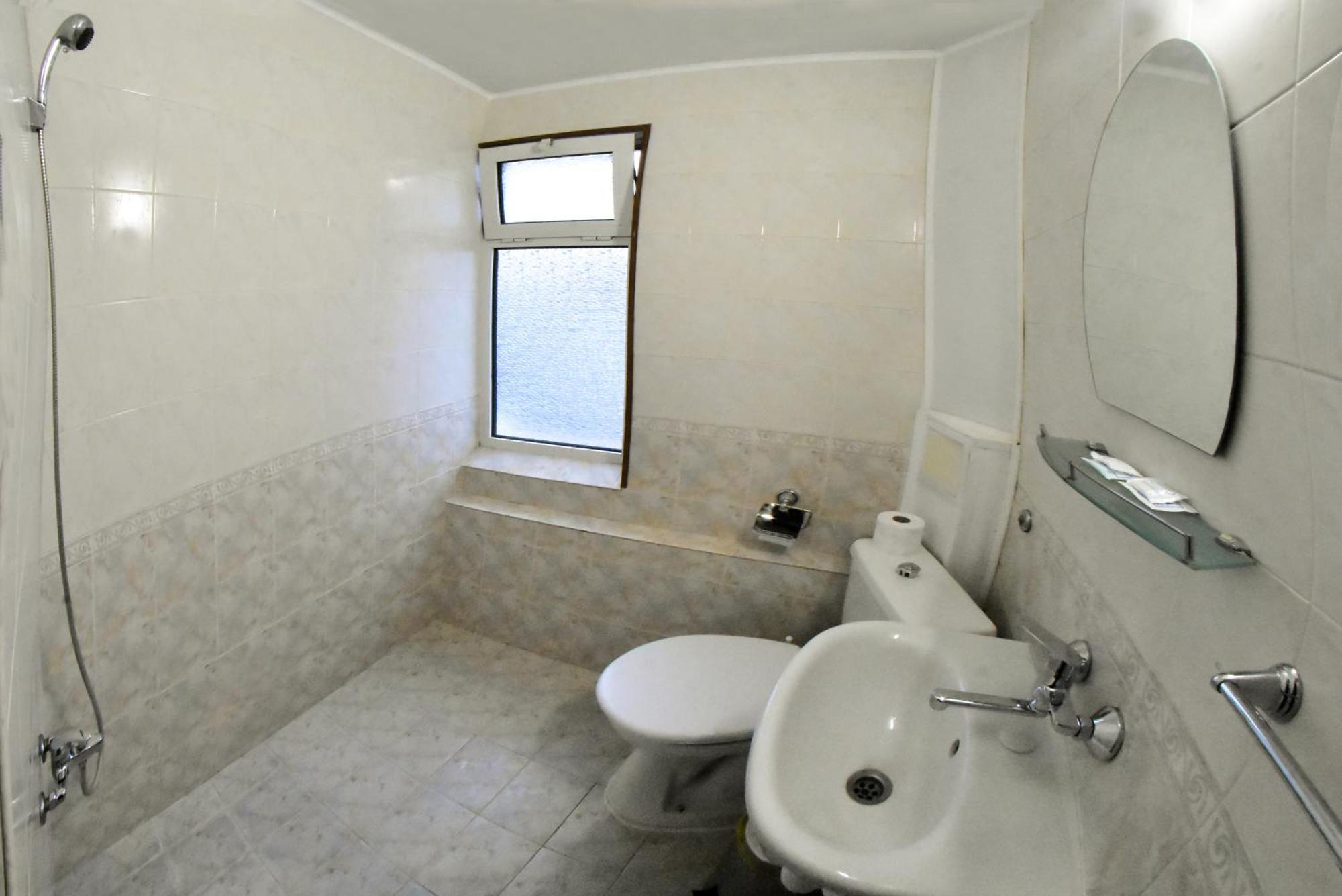Hotel Rade 1 Vratsa Luaran gambar